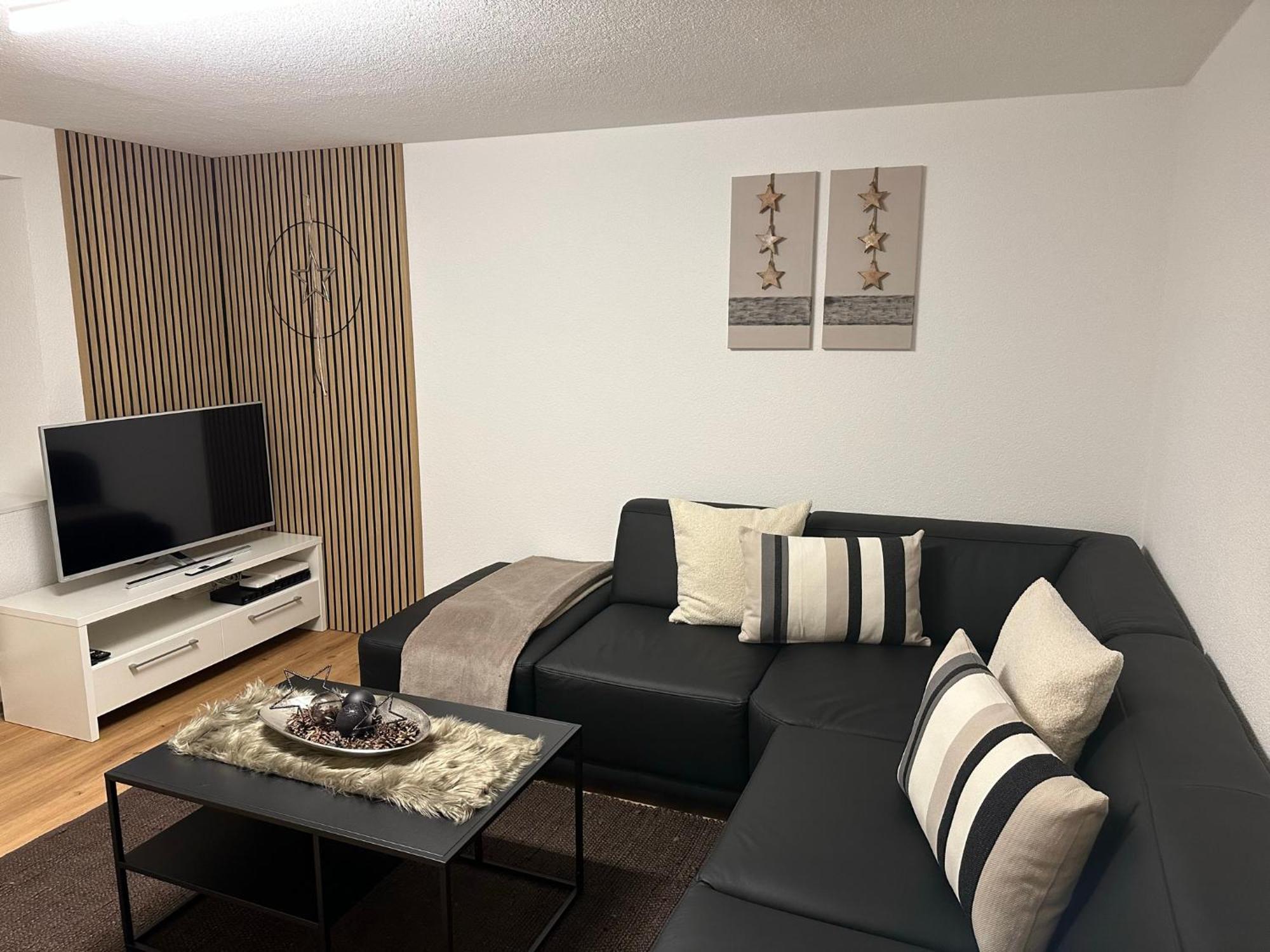 Apartment Enzian ซาส-กรุนด์ ภายนอก รูปภาพ