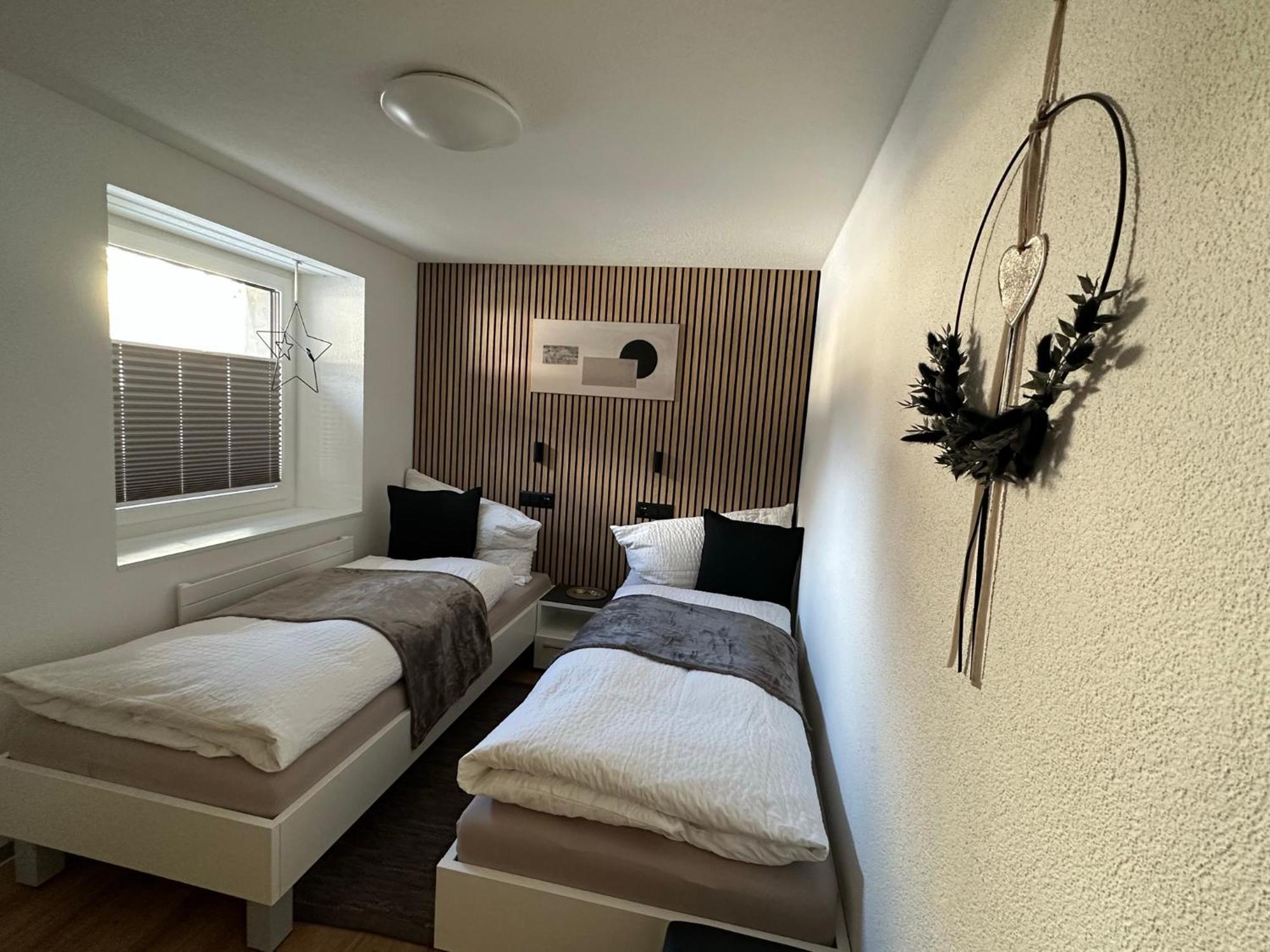 Apartment Enzian ซาส-กรุนด์ ภายนอก รูปภาพ